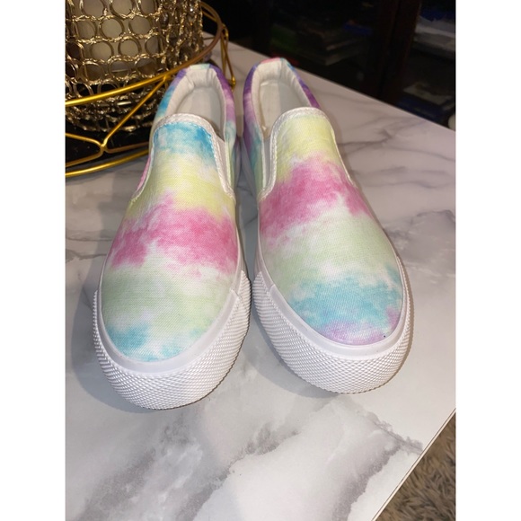 Olivia + Kate Beyley Tie Dye Sneaker/Slip ons - Picture 10 of 10